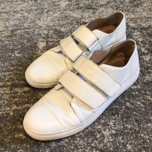 vince velcro sneakers